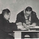 Смирнов Сергей Александрович, первый начальник механо-сборочного цеха (справа)