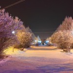 Весь в огнях Ленинградский проспект зимним вечером